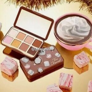 ☕️Too Faced You're So Hot Mini Eye Shadow Palette☕️